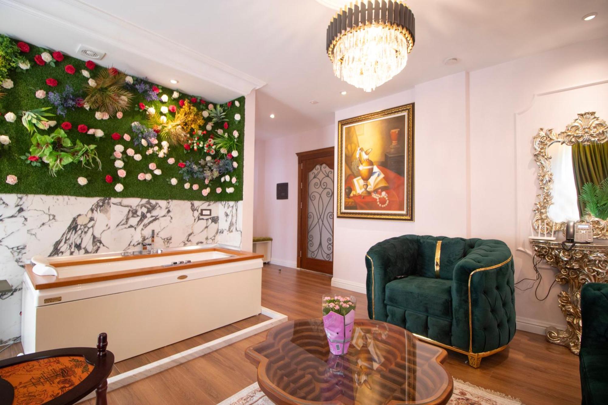 Hotel Ambasada Qta Patza-Kuqani Екстериор снимка