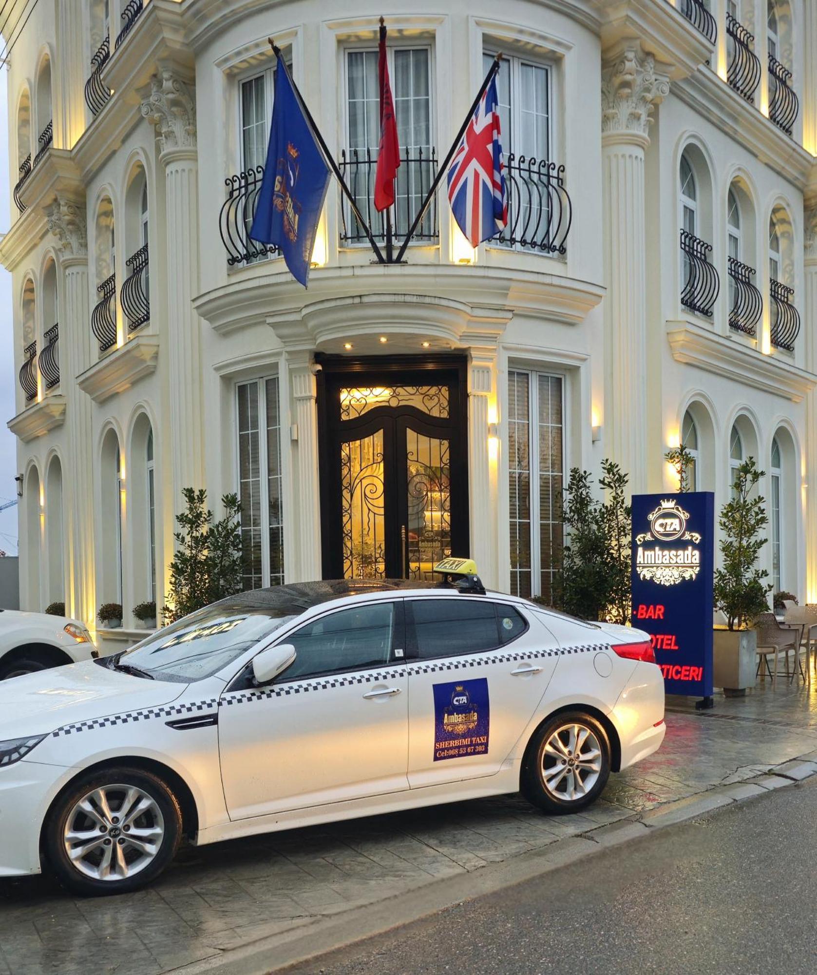 Hotel Ambasada Qta Patza-Kuqani Екстериор снимка
