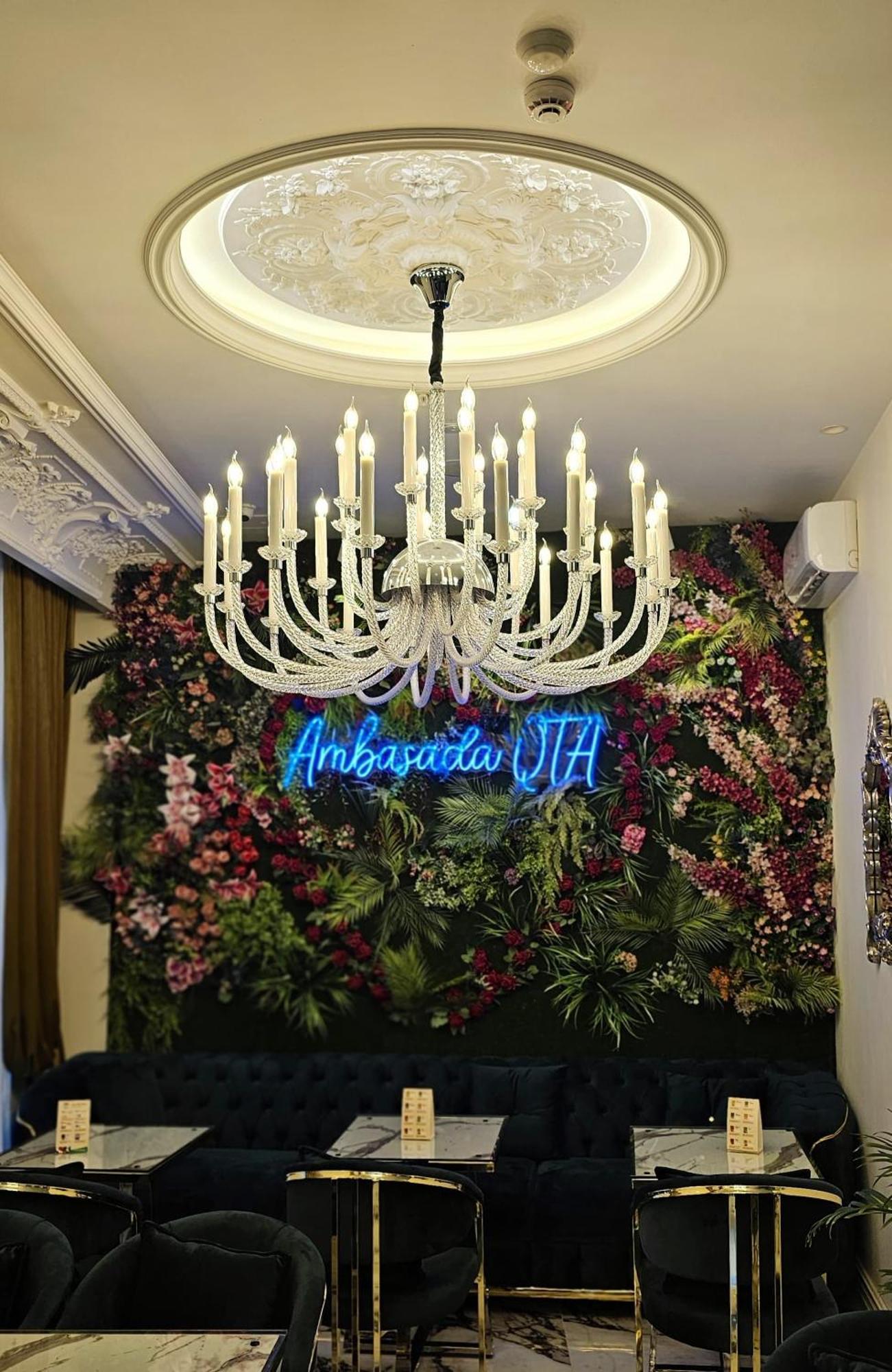Hotel Ambasada Qta Patza-Kuqani Екстериор снимка
